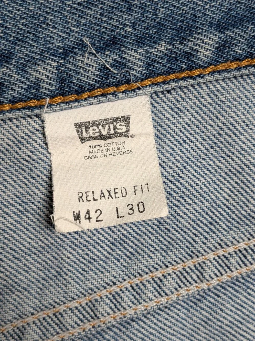 RARE VTG  Men's Jeans  Levi 540 2002 MADE IN USA